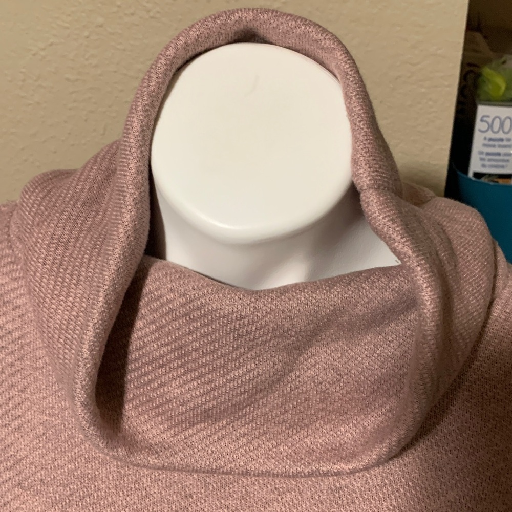 LMT: Free People Milley Co-Ord Open Back Pink Sweater and Skirt Set - Picture 12 of 16